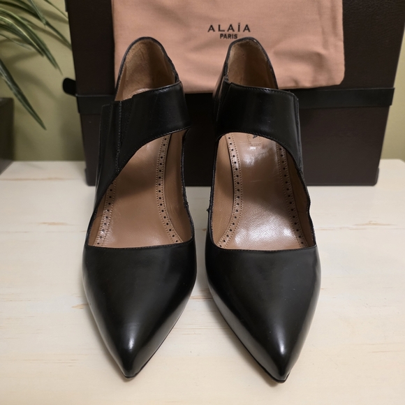 Alaia | Black Leather Cutout Bootie Stilleto Pumps Sz 37 - Picture 4 of 11